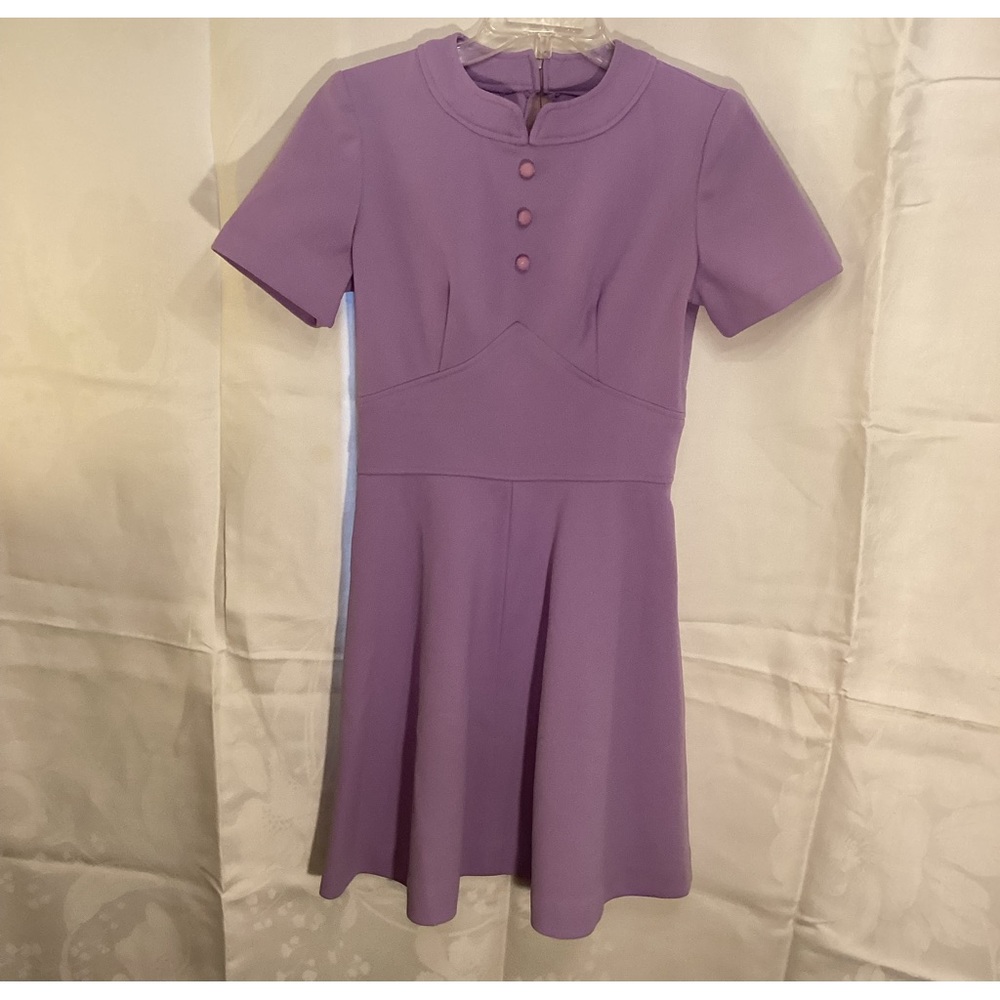 Vintage 1960s dress flare bottom